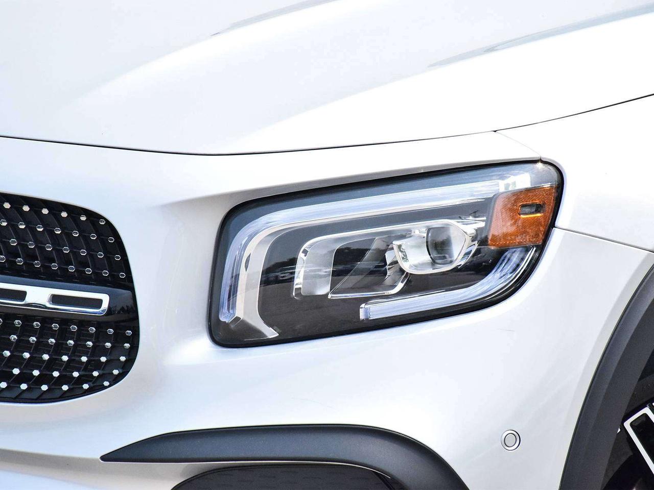 2023 Mercedes-Benz AMG GLB 35 GLB 250 Photo