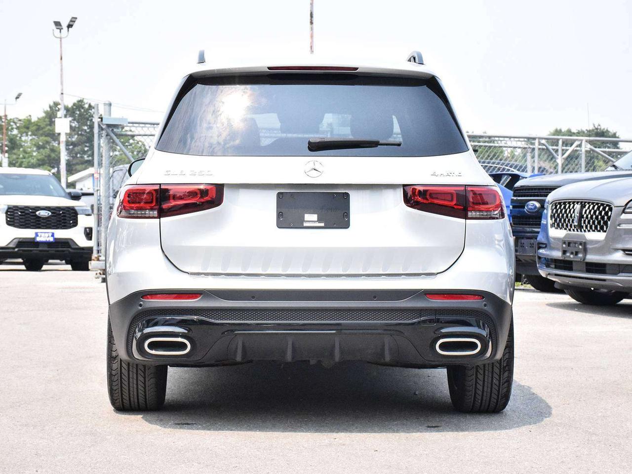 2023 Mercedes-Benz AMG GLB 35 GLB 250 Photo