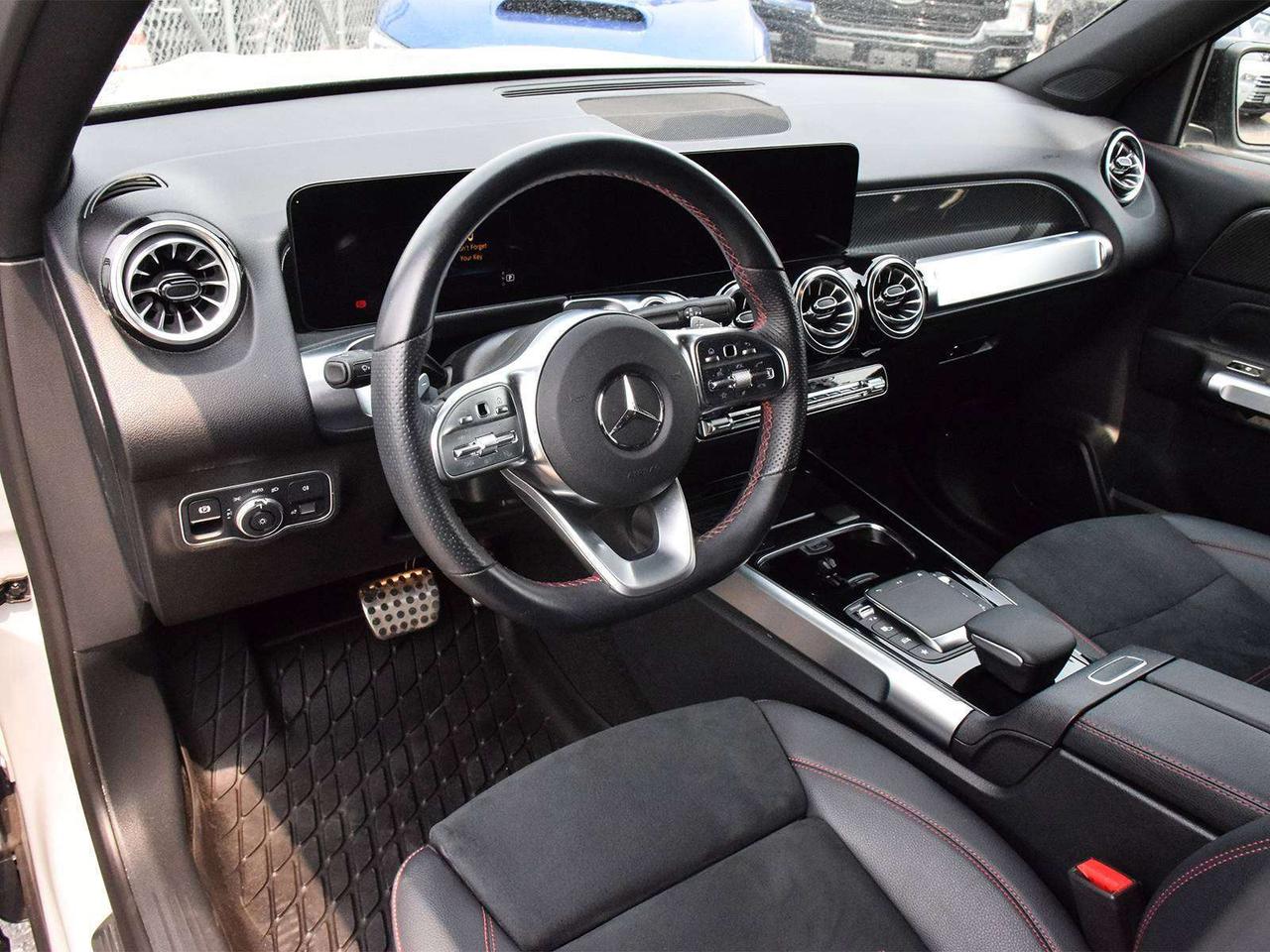 2023 Mercedes-Benz AMG GLB 35 GLB 250 Photo