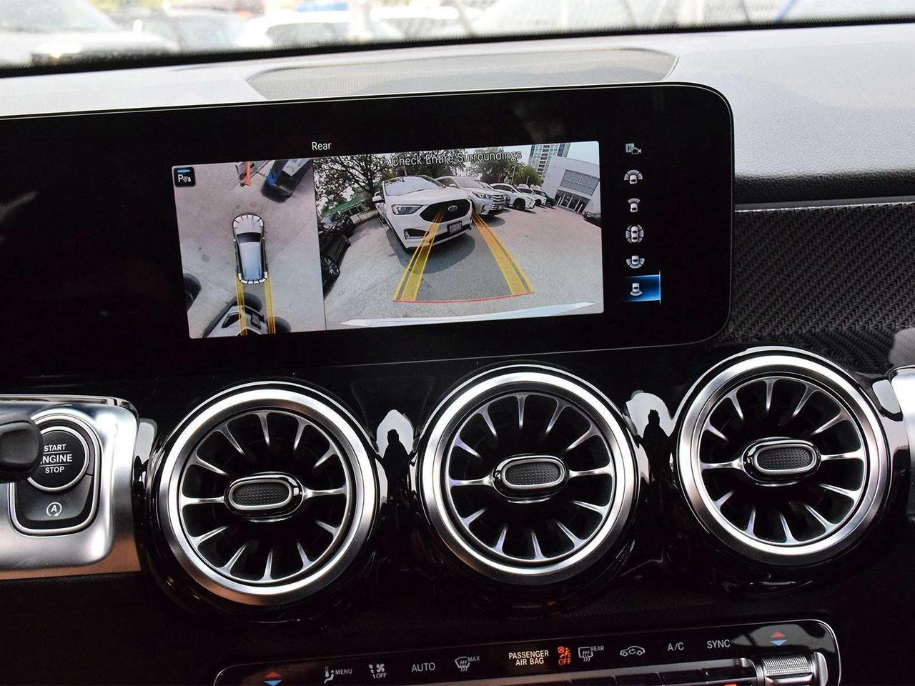 2023 Mercedes-Benz AMG GLB 35 GLB 250 Photo