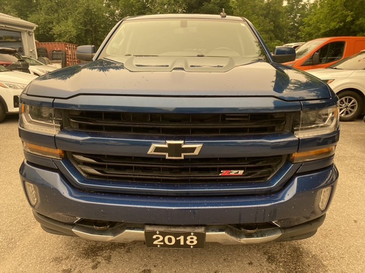 2018 Chevrolet Silverado 1500 1500 LT 4WD DOUBLE CAB Photo