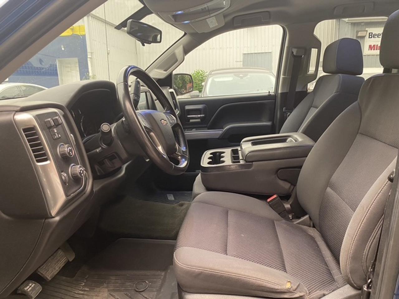 2018 Chevrolet Silverado 1500 1500 LT 4WD DOUBLE CAB Photo