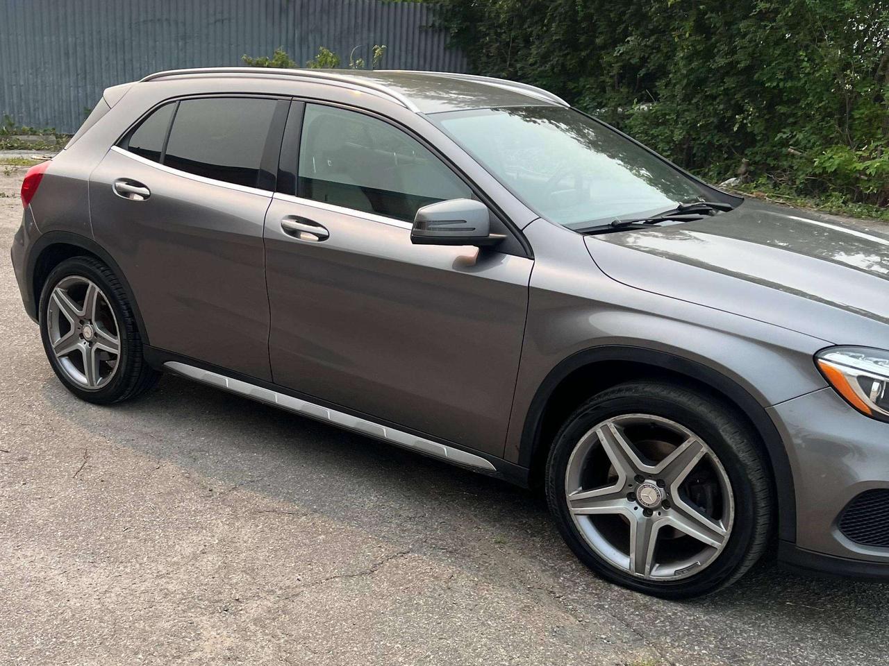 2015 Mercedes-Benz GLA GLA 250 4MATIC NAVIGATION LEATHER SEATS Photo
