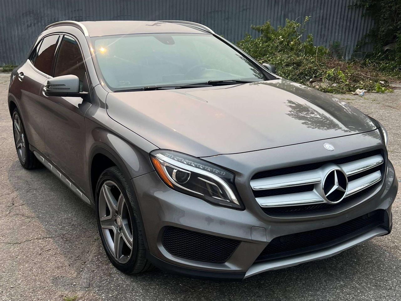 2015 Mercedes-Benz GLA GLA 250 4MATIC NAVIGATION LEATHER SEATS Photo