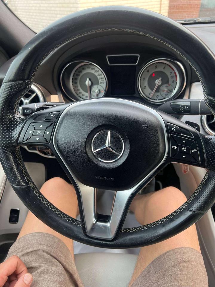 2015 Mercedes-Benz GLA GLA 250 4MATIC NAVIGATION LEATHER SEATS Photo