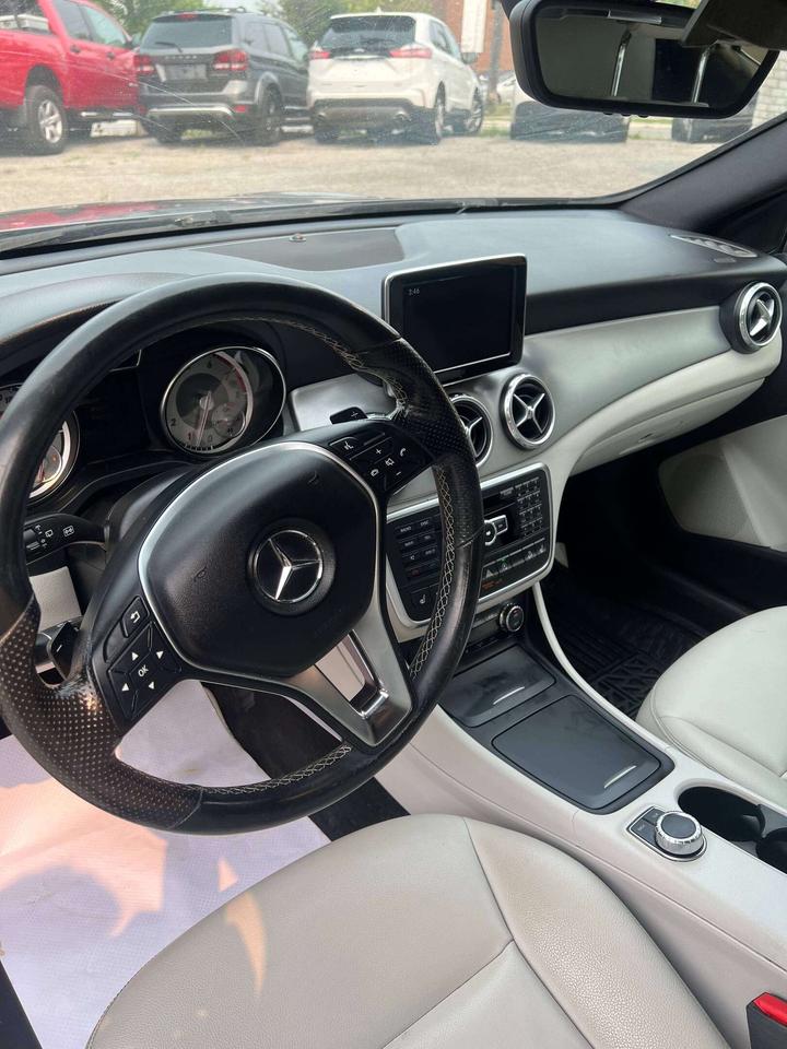 2015 Mercedes-Benz GLA GLA 250 4MATIC NAVIGATION LEATHER SEATS Photo