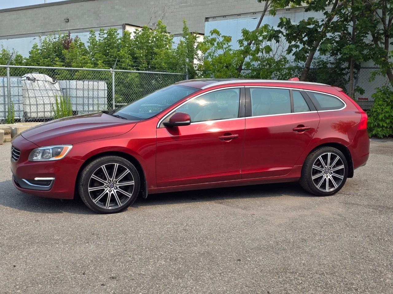 2015 Volvo V60 4DR WGN T6 PREMIER PLUS AWD Photo