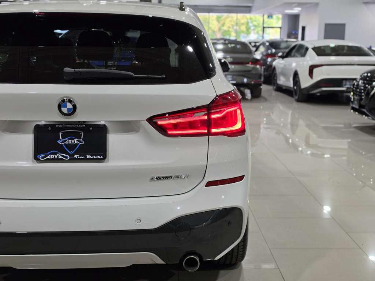 2019 BMW X1 xDrive28i M Sports package No Accidents 19 M wheels Panoramic Roof Navi Backup Cam Photo