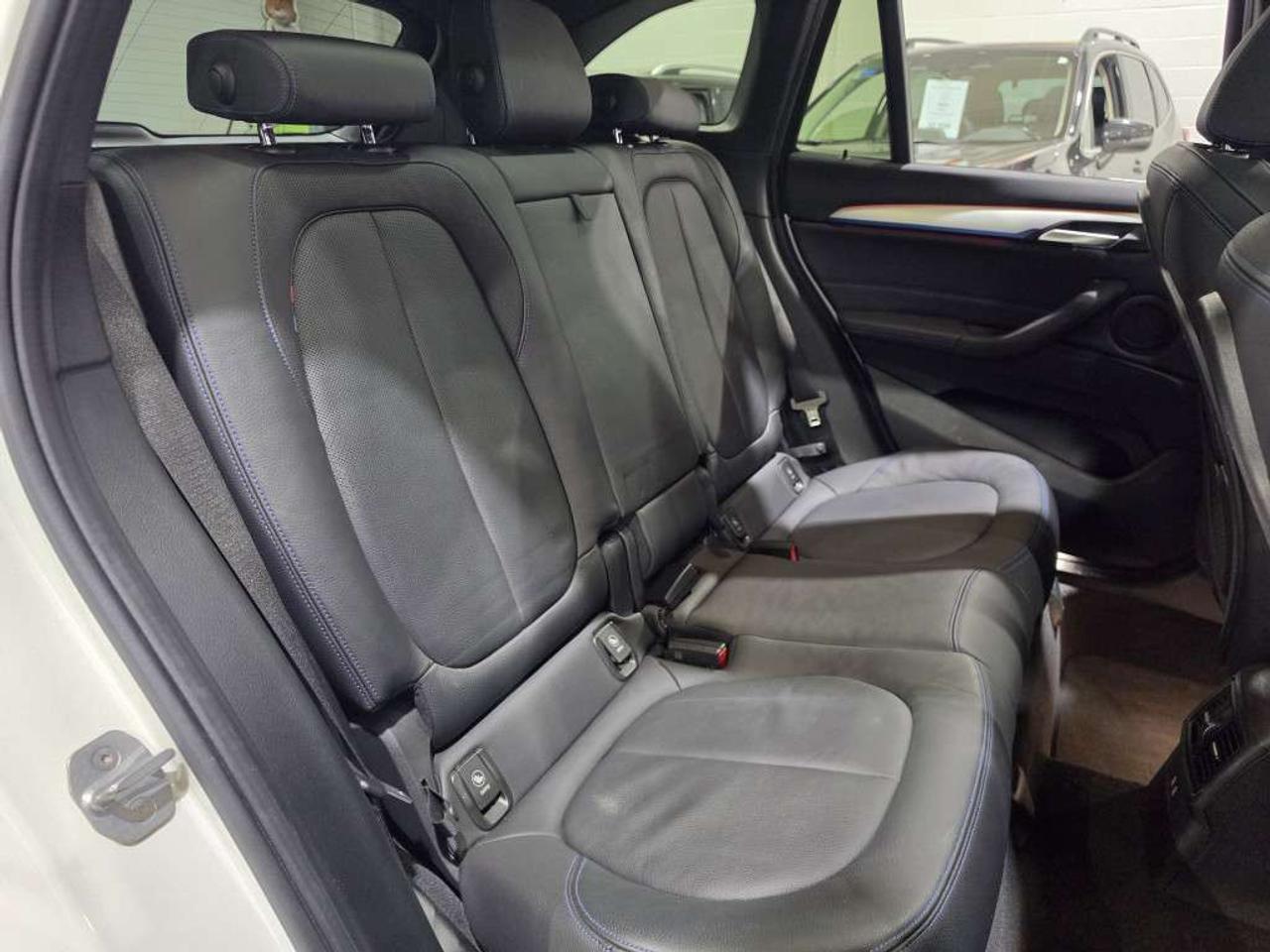 2019 BMW X1 xDrive28i M Sports package No Accidents 19 M wheels Panoramic Roof Navi Backup Cam Photo