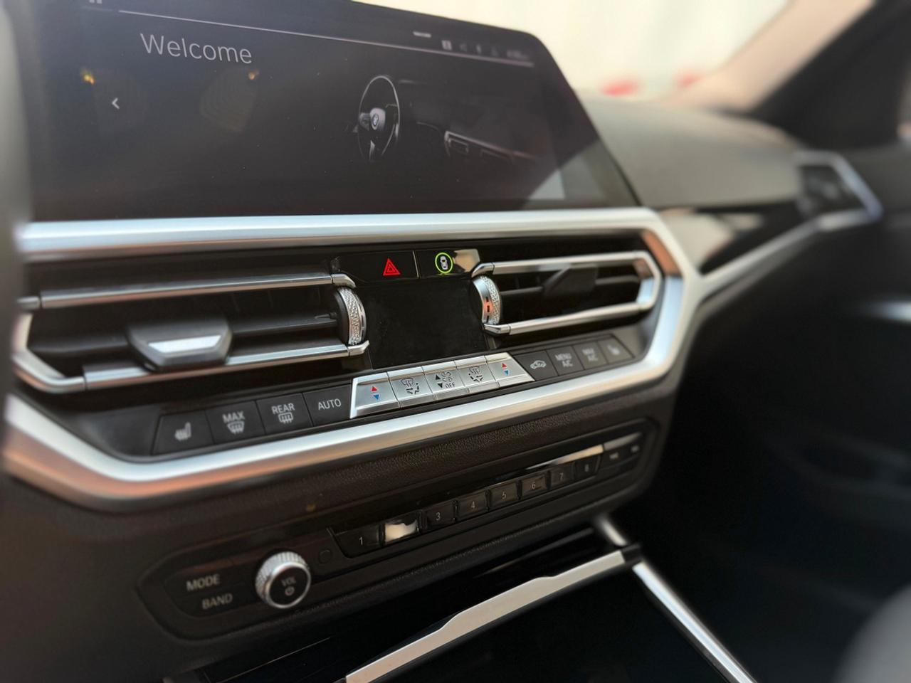 2019 BMW 3-Series 330i xDrive|CLEAN CARFAX Photo