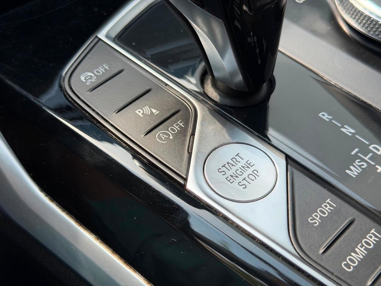 2019 BMW 3-Series 330i xDrive|CLEAN CARFAX Photo