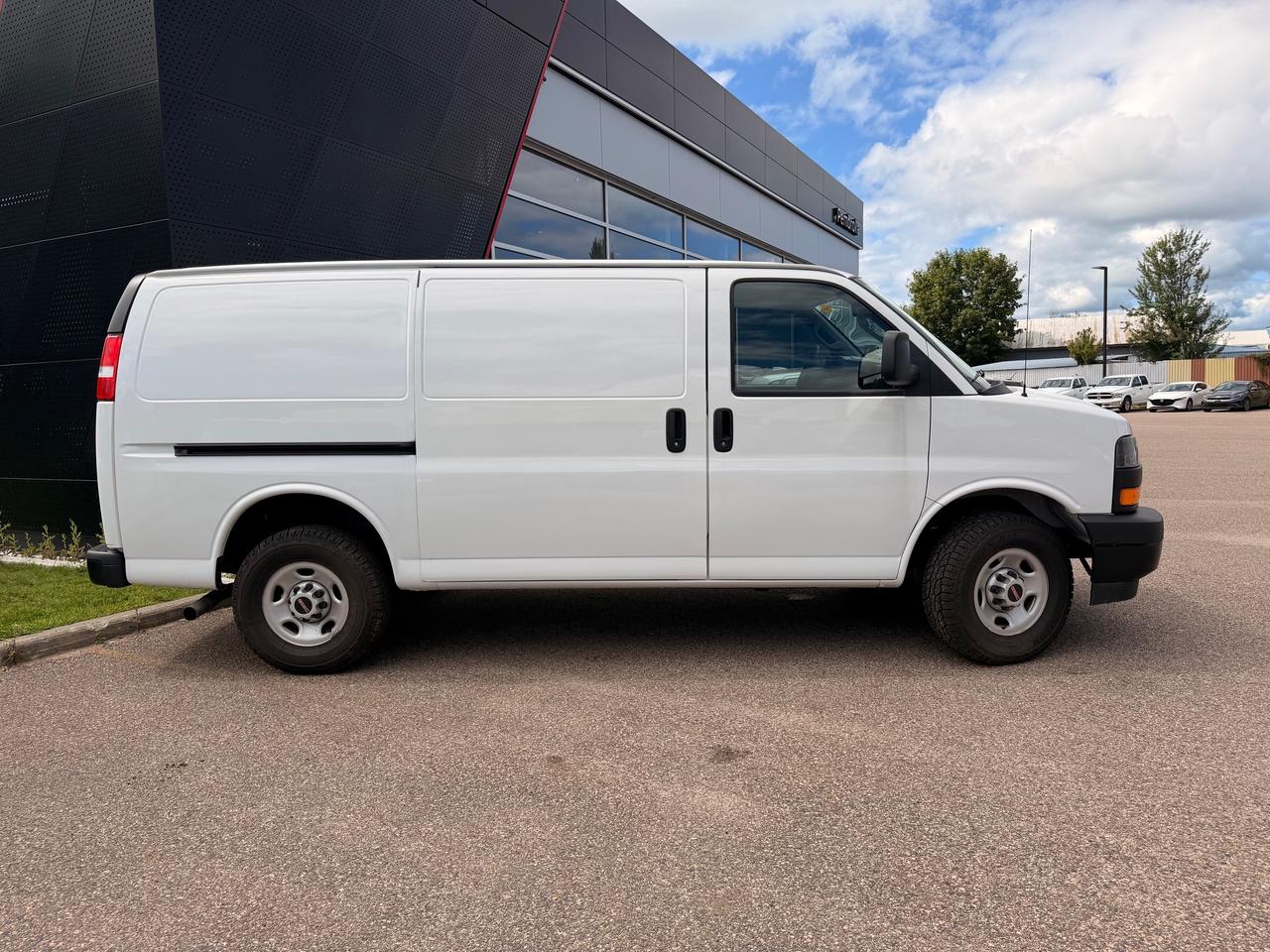 2024 GMC Savana 2500 Work Van Rear-Wheel Drive Cargo Van Photo