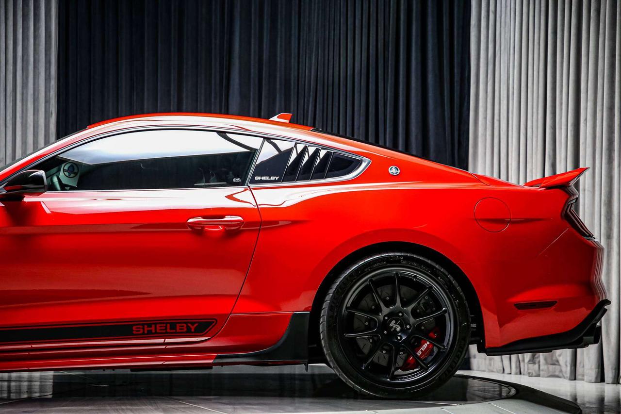 2021 Ford Mustang SHELBY SUPER SNAKE 825HP MANUAL RARE LOWKM NOACDNT Photo
