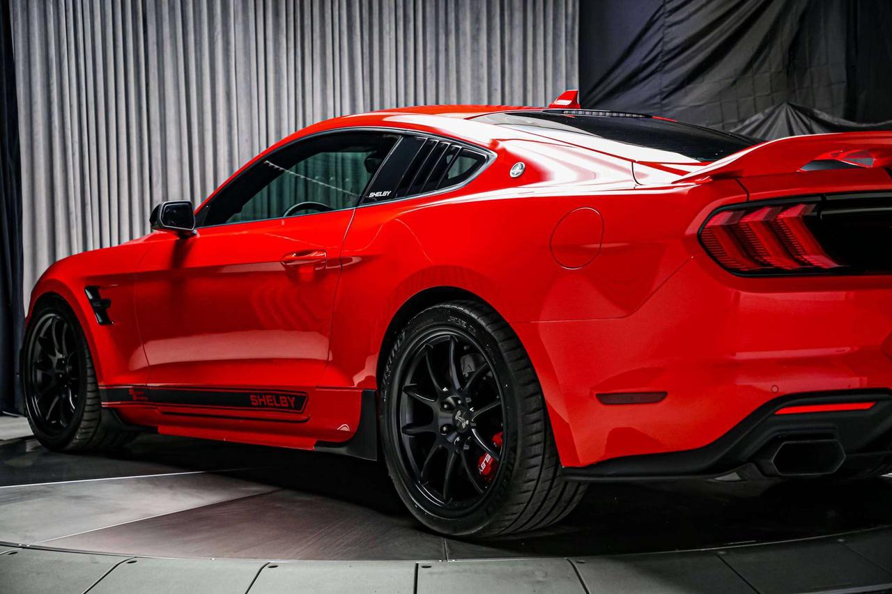 2021 Ford Mustang SHELBY SUPER SNAKE 825HP MANUAL RARE LOWKM NOACDNT Photo