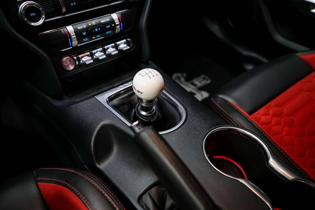2021 Ford Mustang SHELBY SUPER SNAKE 825HP MANUAL RARE LOWKM NOACDNT Photo