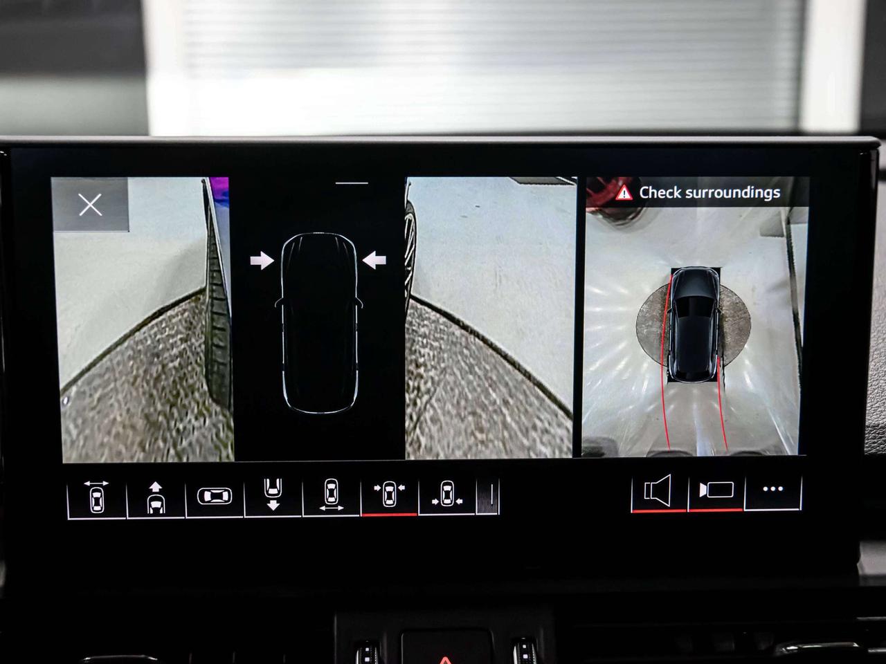 2024 Audi SQ5 TECHNIK BLIND SPOTS NAVI REAR VIEW CAMERA Photo