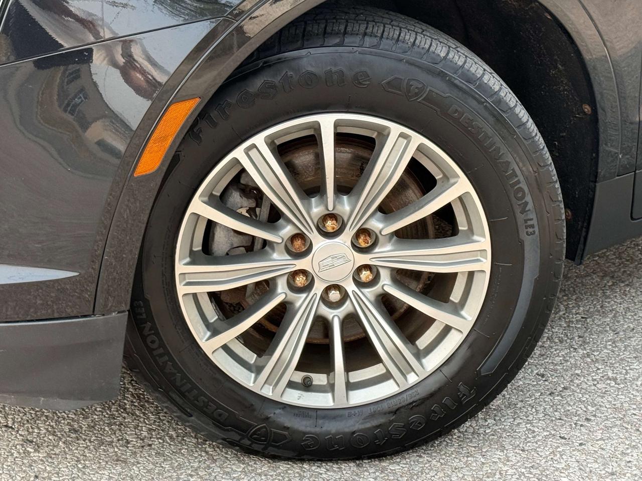 2018 Cadillac XT5 No Accident l Luxury l AWD l 3.6L l V6 l Pano Roof Photo2