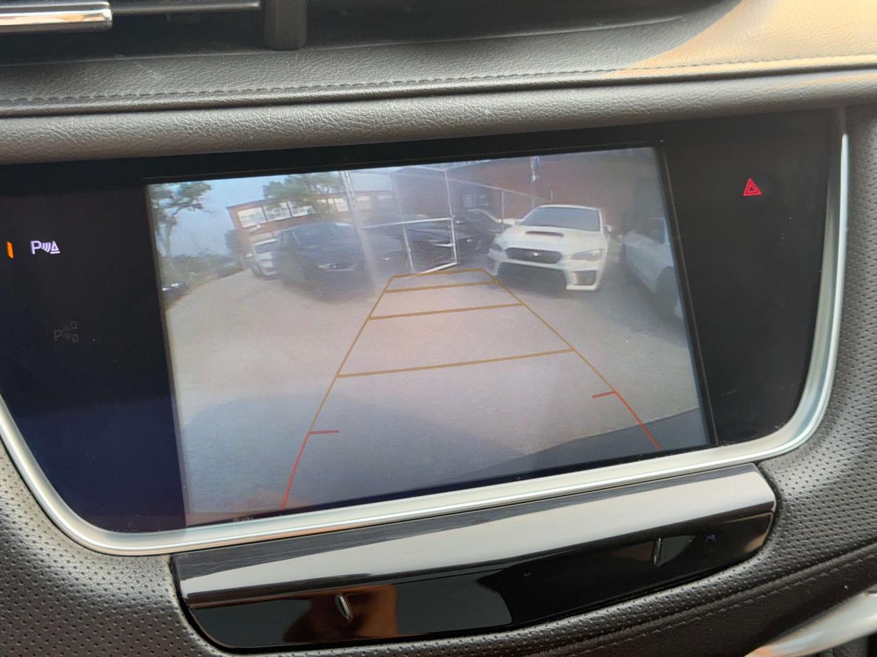 2018 Cadillac XT5 No Accident l Luxury l AWD l 3.6L l V6 l Pano Roof Photo