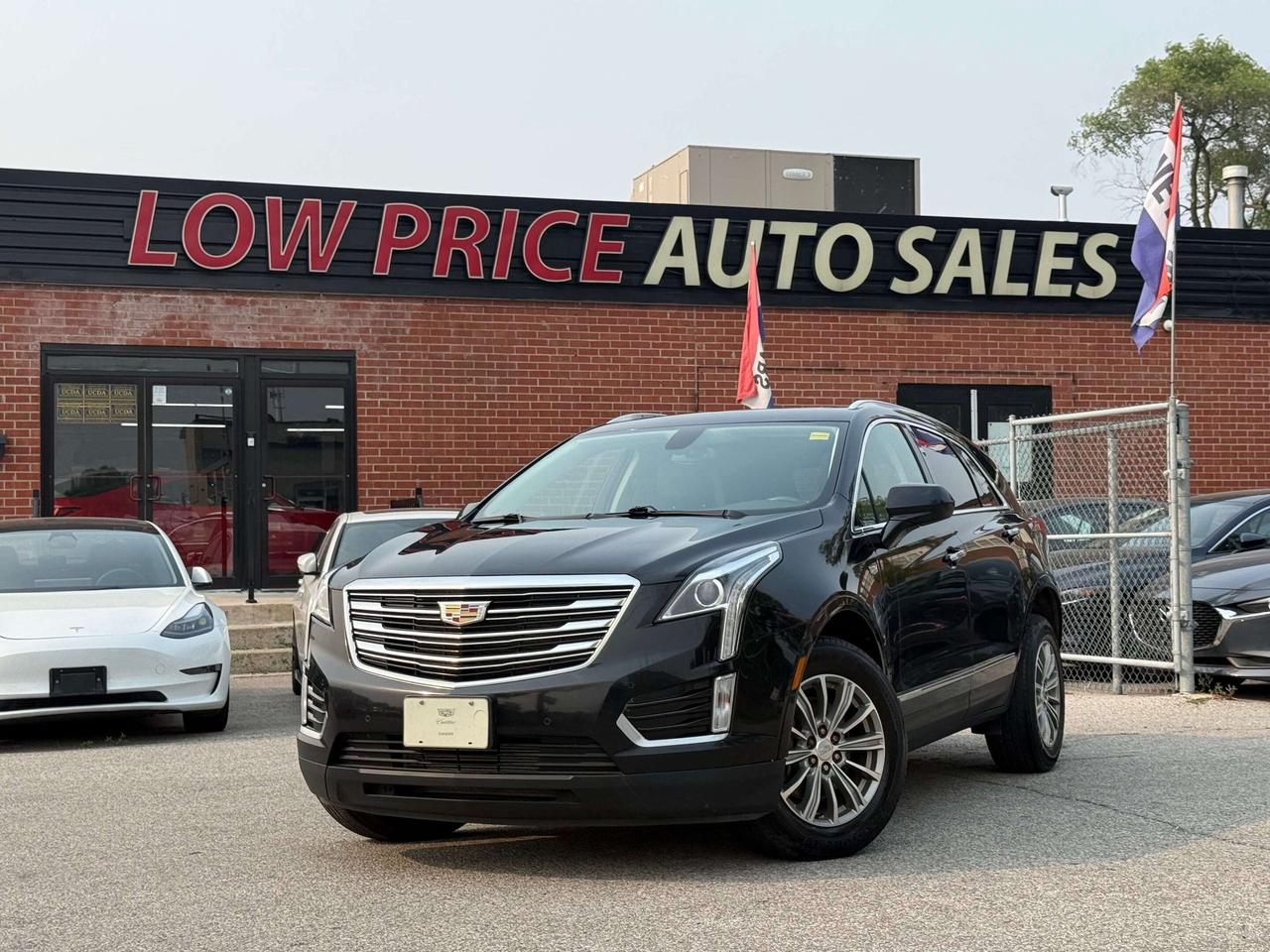 2018 Cadillac XT5 No Accident l Luxury l AWD l 3.6L l V6 l Pano Roof Photo0