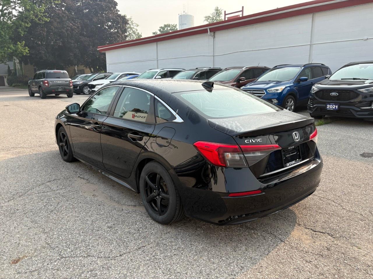 2022 Honda Civic Sedan EX CVT Sedan Photo