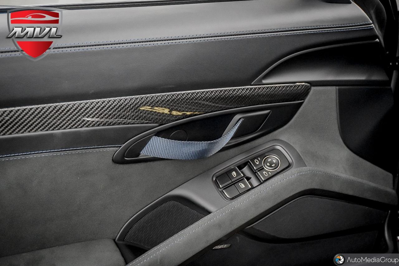 2025 Porsche 718 Cayman GT4 RS 2dr Rear-Wheel Drive Coupe Photo