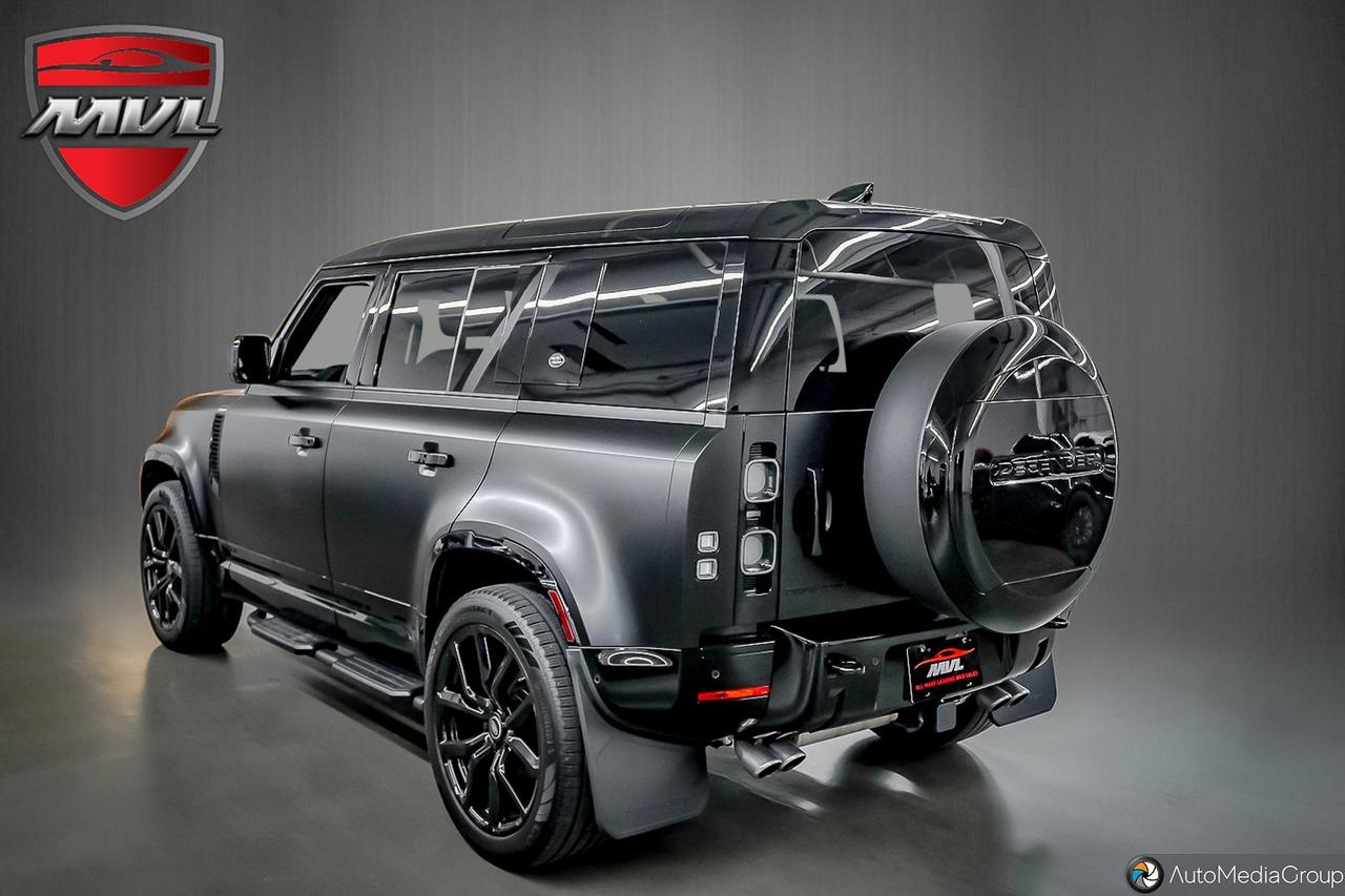2023 Land Rover Defender V8 4dr All-Wheel Drive 110 Photo