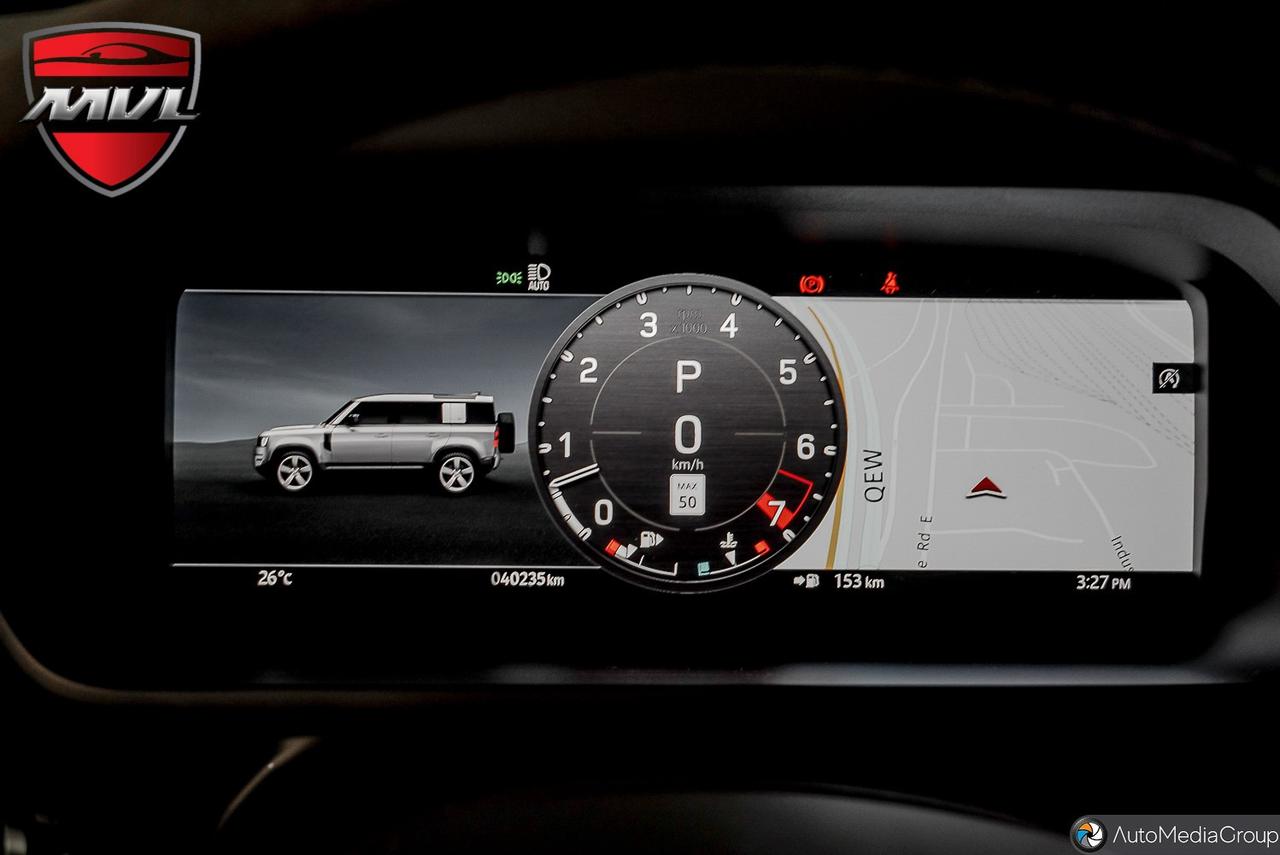 2023 Land Rover Defender V8 4dr All-Wheel Drive 110 Photo