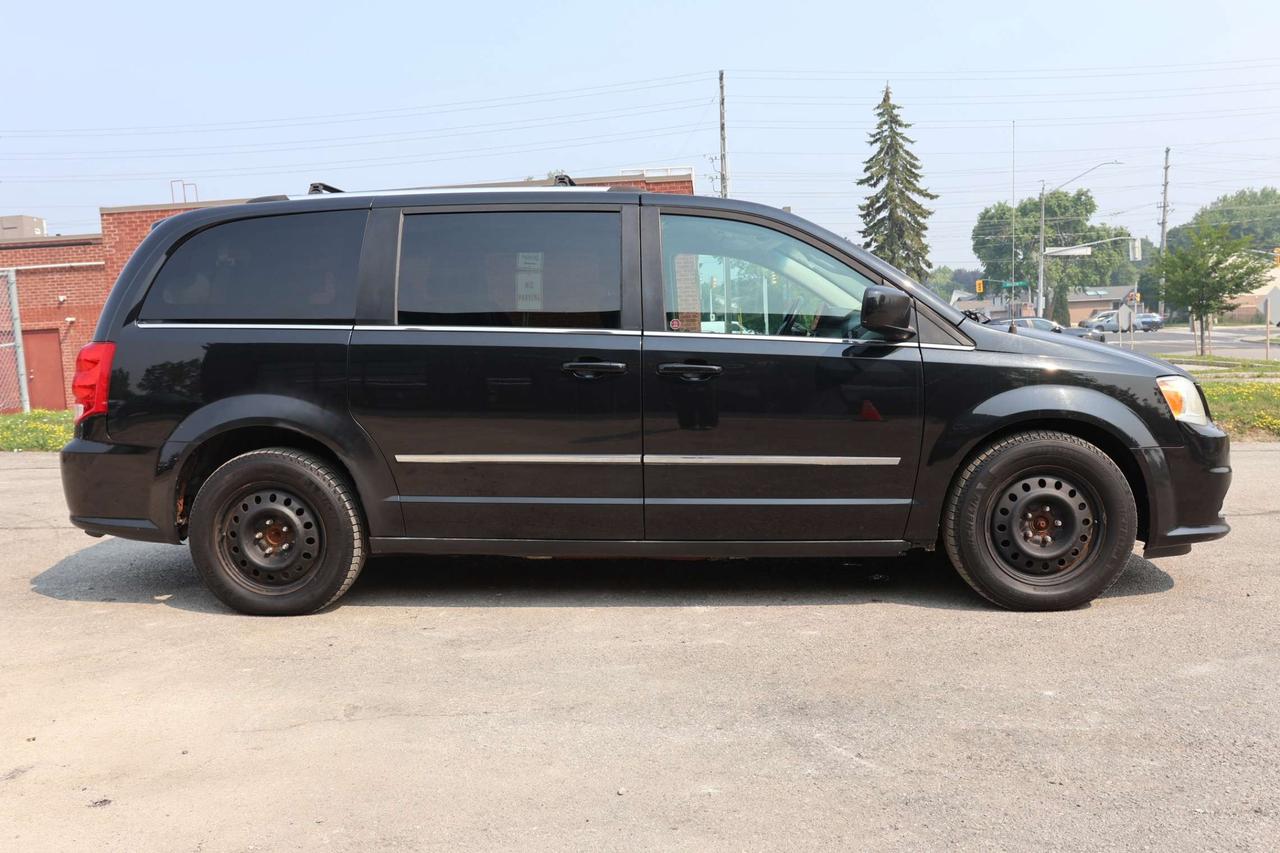 2012 Dodge Grand Caravan CREW PLUS-7PASS-DVD-R STARTER/BCAM/LEATHER/P SEAT/H SEATS & STEERING/BLUETOOTH/PSD/CRUISE CONTROL Photo