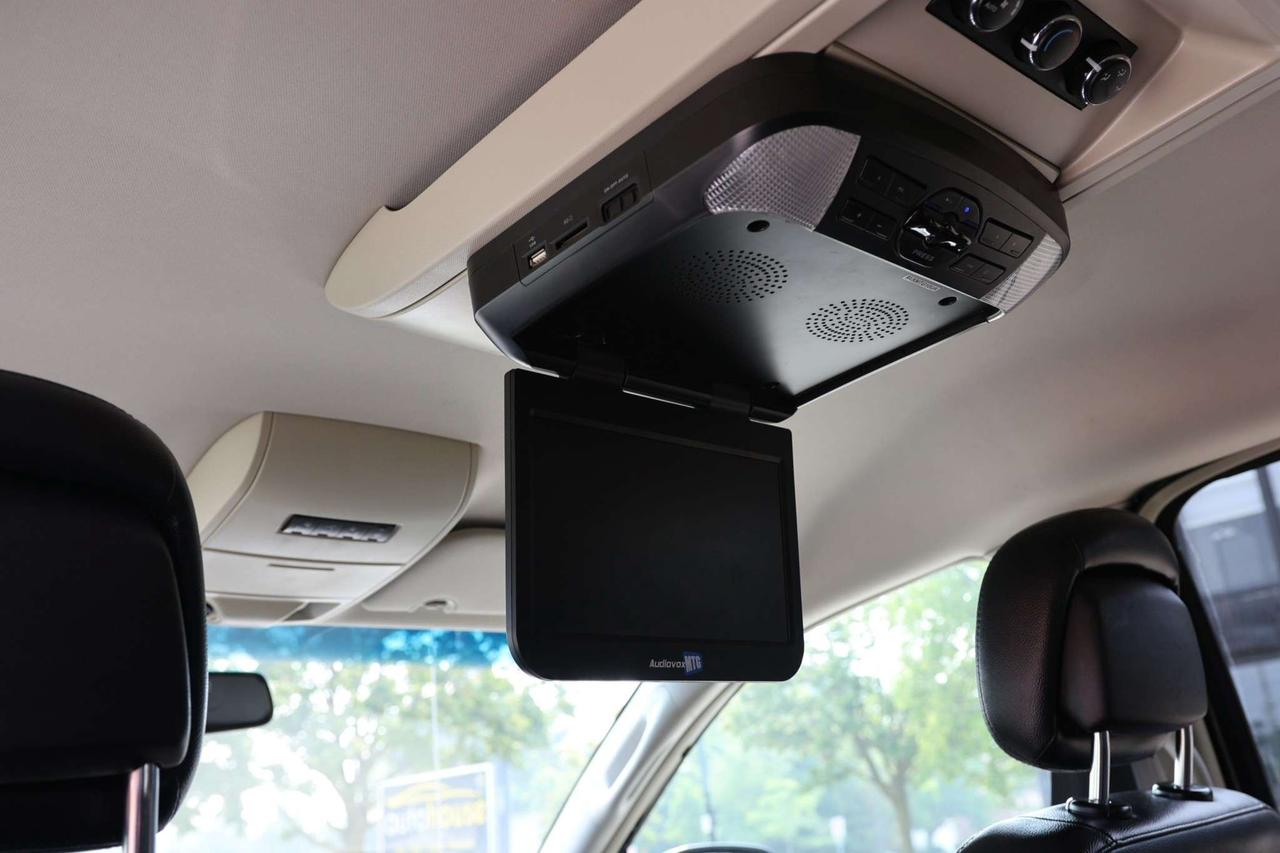 2012 Dodge Grand Caravan CREW PLUS-7PASS-DVD-R STARTER/BCAM/LEATHER/P SEAT/H SEATS & STEERING/BLUETOOTH/PSD/CRUISE CONTROL Photo