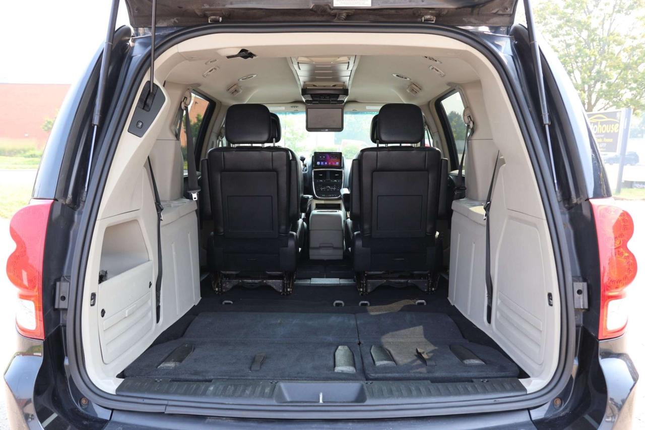 2012 Dodge Grand Caravan CREW PLUS-7PASS-DVD-R STARTER/BCAM/LEATHER/P SEAT/H SEATS & STEERING/BLUETOOTH/PSD/CRUISE CONTROL Photo