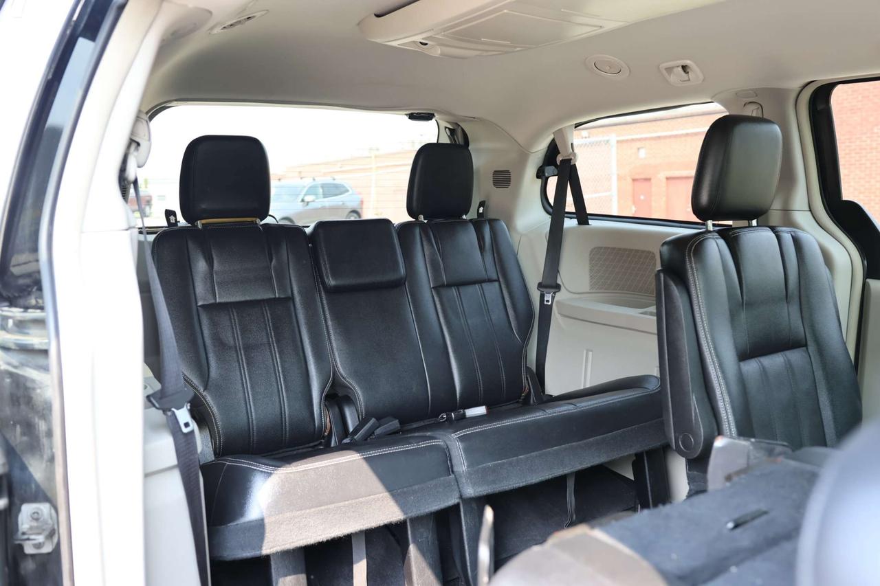2012 Dodge Grand Caravan CREW PLUS-7PASS-DVD-R STARTER/BCAM/LEATHER/P SEAT/H SEATS & STEERING/BLUETOOTH/PSD/CRUISE CONTROL Photo