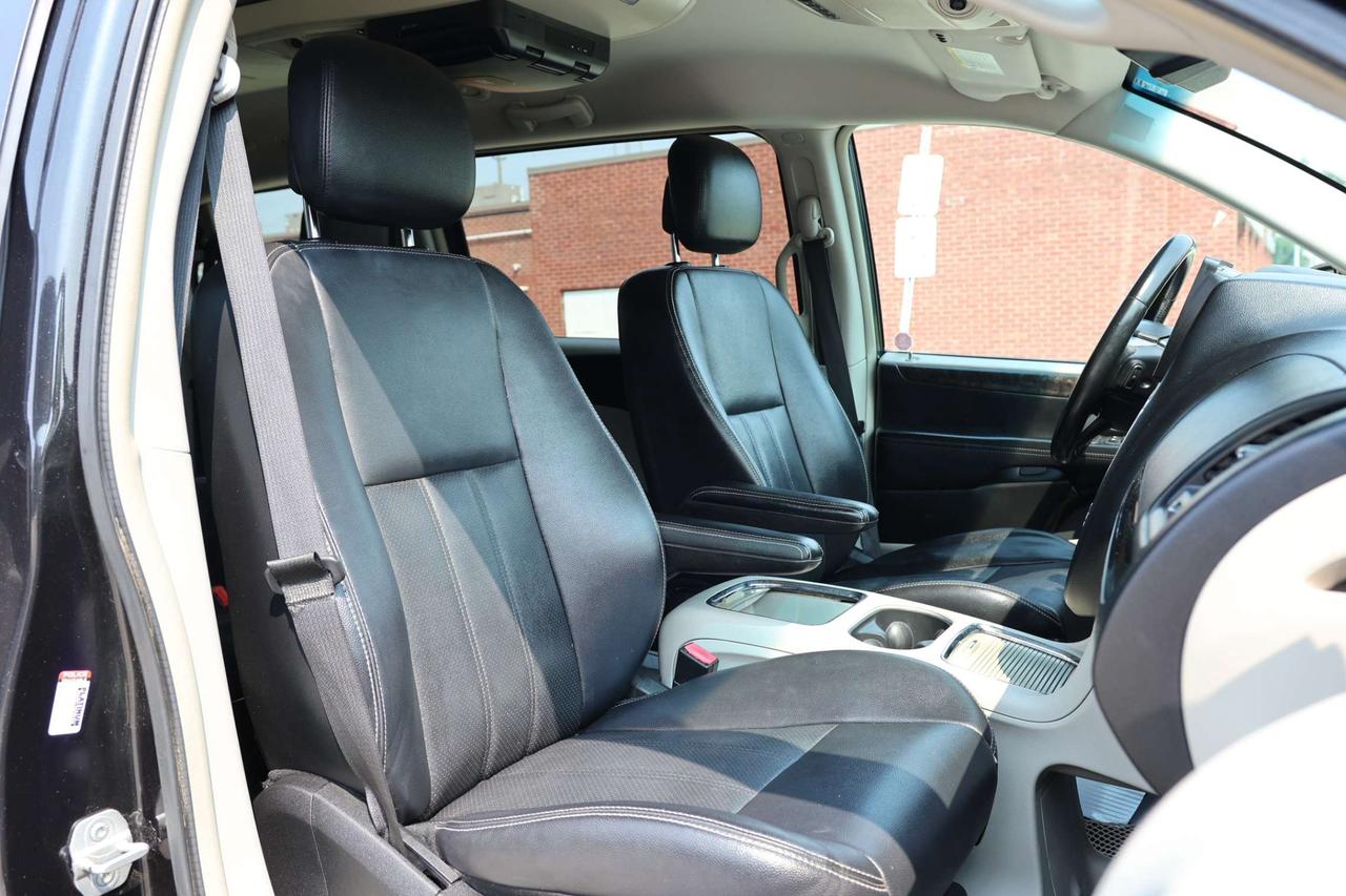 2012 Dodge Grand Caravan CREW PLUS-7PASS-DVD-R STARTER/BCAM/LEATHER/P SEAT/H SEATS & STEERING/BLUETOOTH/PSD/CRUISE CONTROL Photo