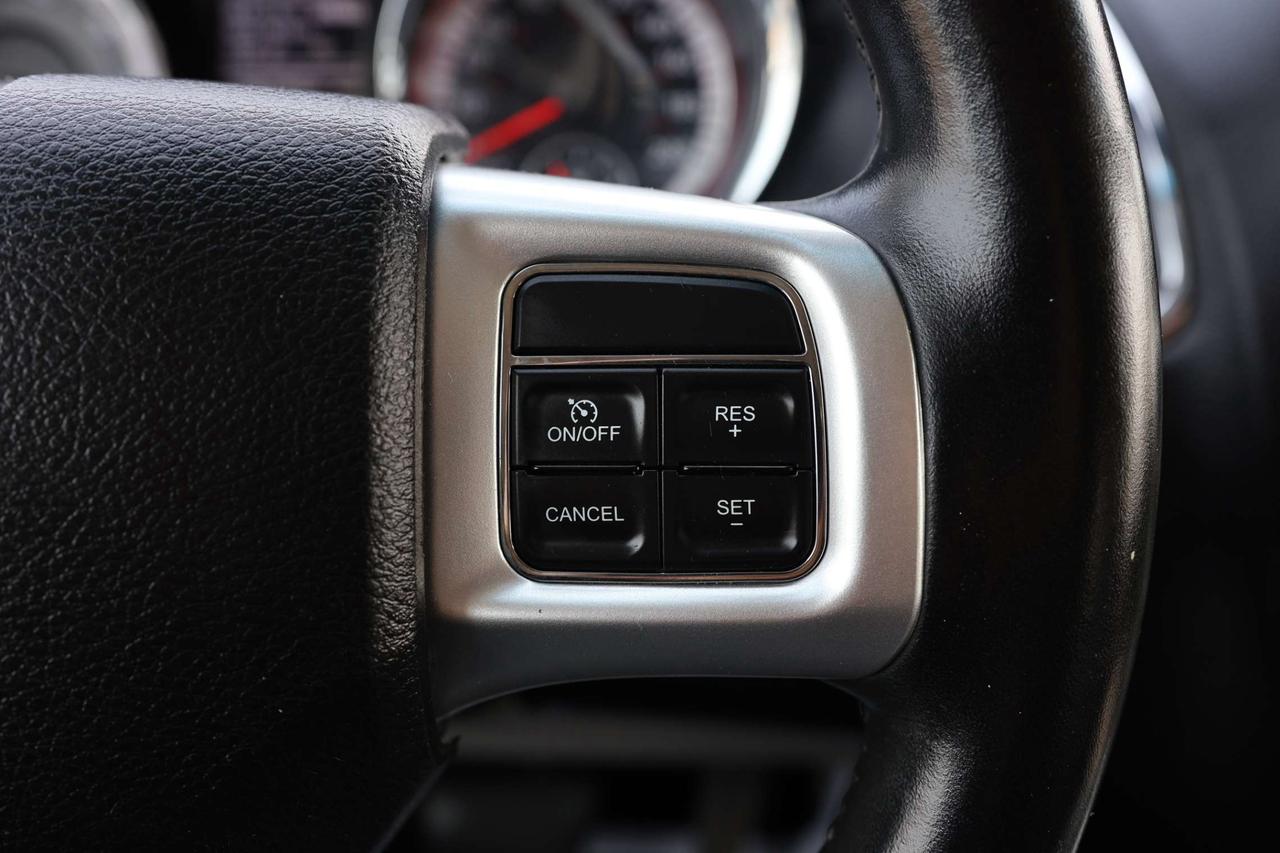 2012 Dodge Grand Caravan CREW PLUS-7PASS-DVD-R STARTER/BCAM/LEATHER/P SEAT/H SEATS & STEERING/BLUETOOTH/PSD/CRUISE CONTROL Photo