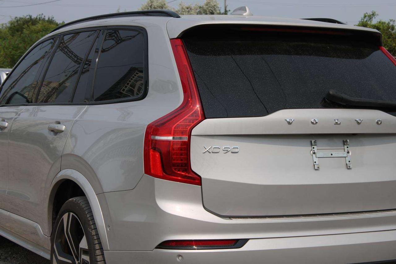 2023 Volvo XC90 Ultimate  Gps Moonroof ReverseCamera ParkingSensor Photo