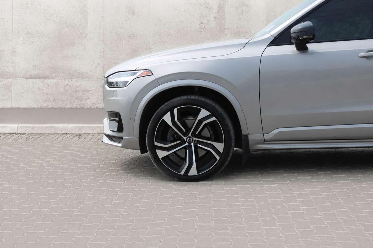 2023 Volvo XC90 Ultimate  Gps Moonroof ReverseCamera ParkingSensor Photo