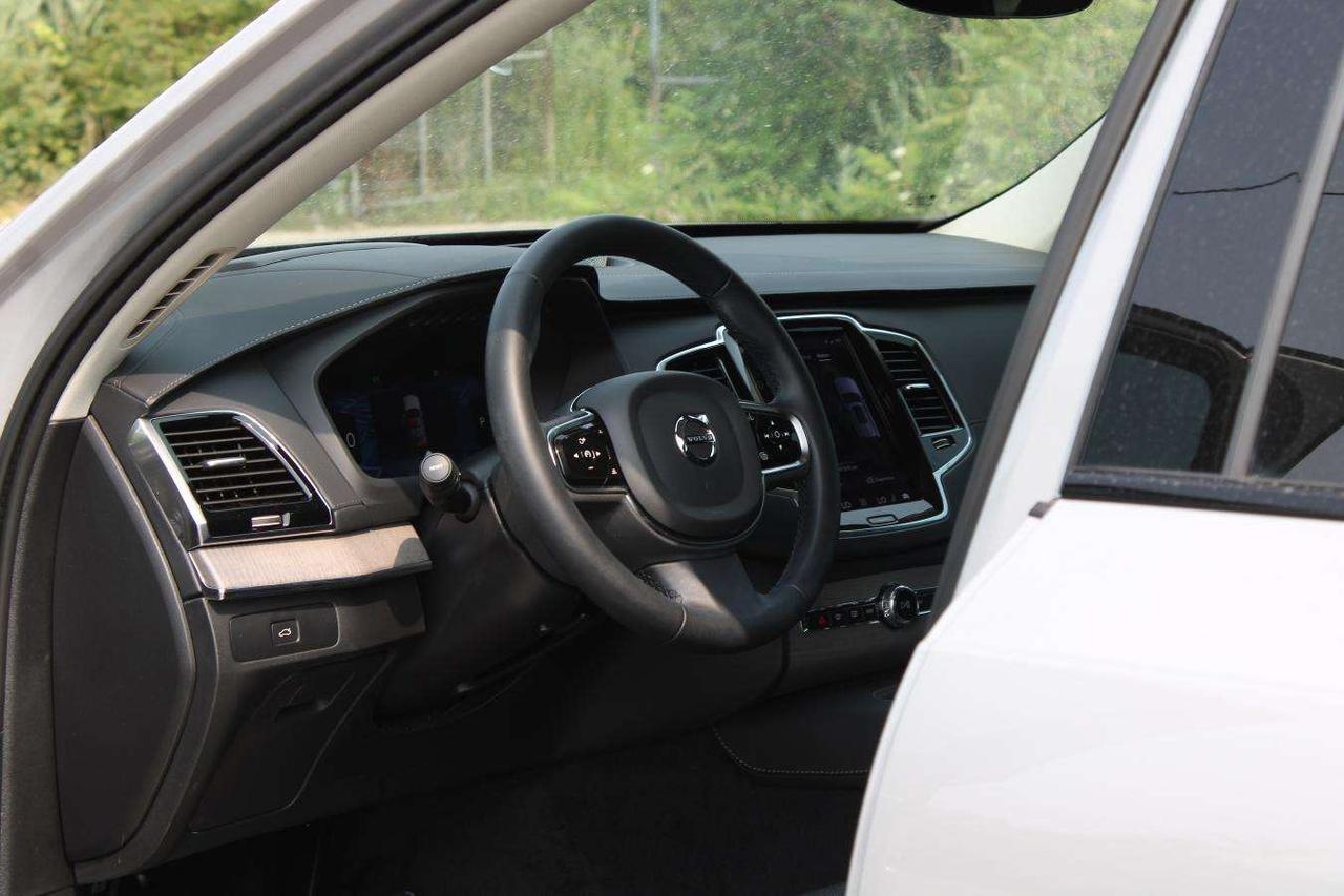 2023 Volvo XC90 Ultimate  Gps Moonroof ReverseCamera ParkingSensor Photo