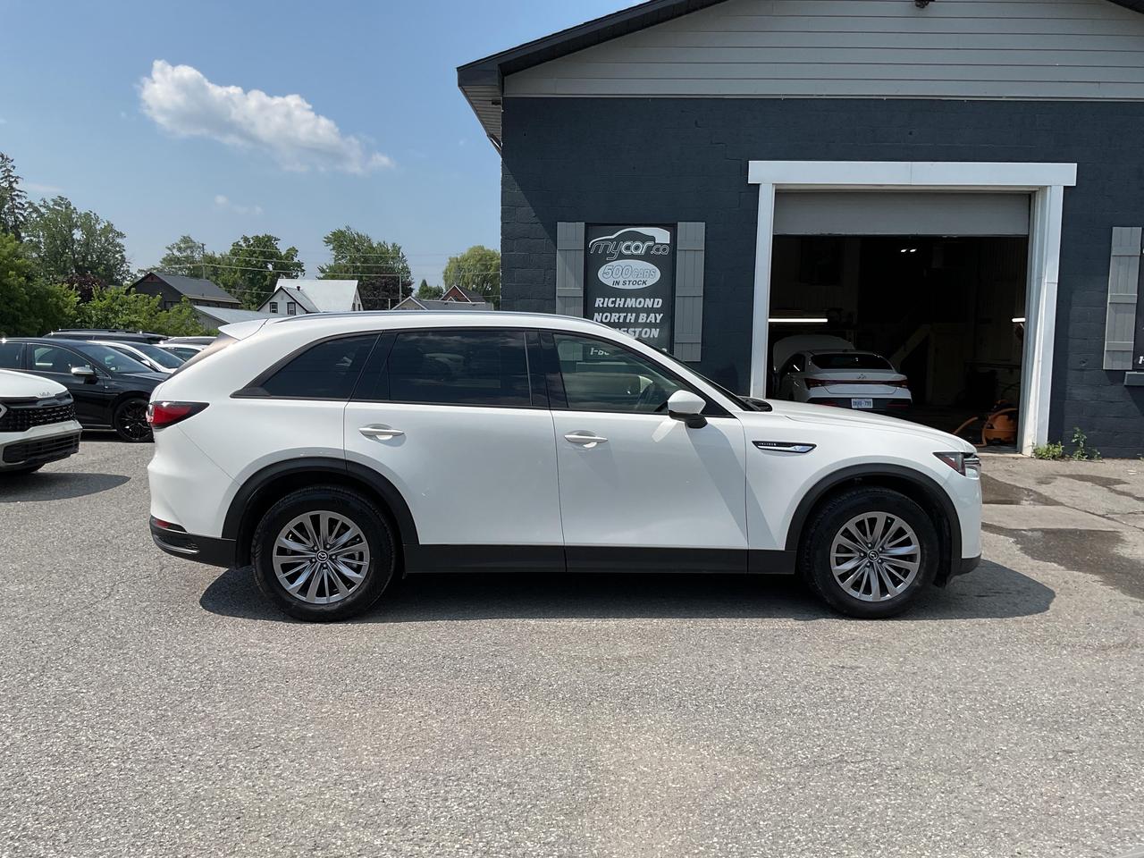 2025 Mazda CX-90 MHEV GS-L 4dr i-ACTIV All-Wheel Drive Sport Utility Photo