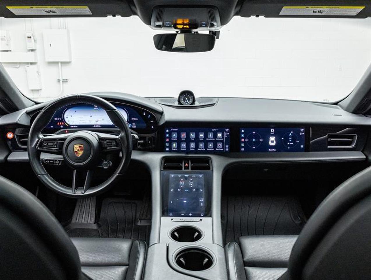 2022 Porsche Taycan  Photo