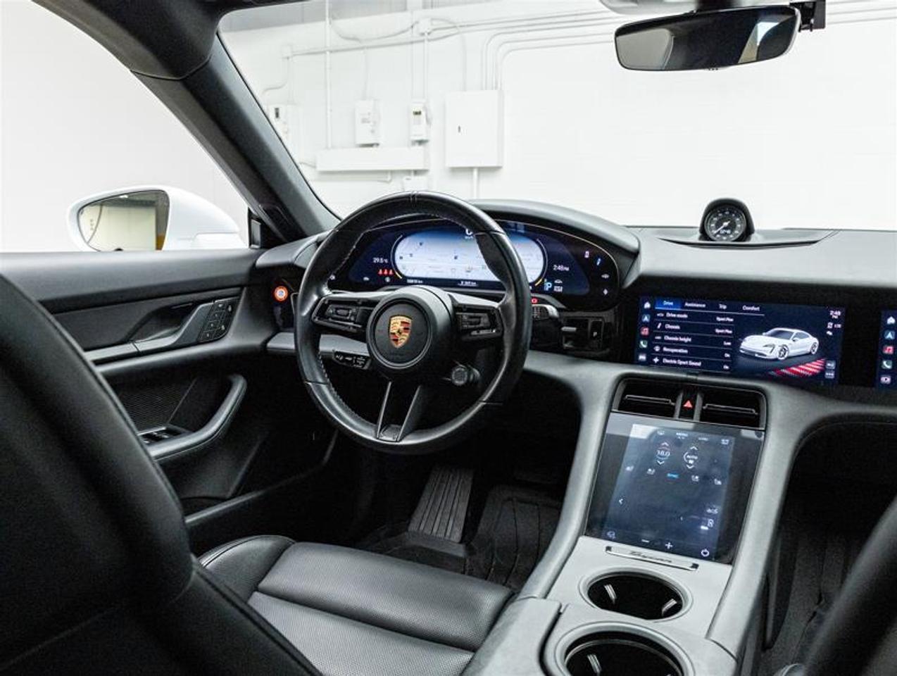 2022 Porsche Taycan  Photo