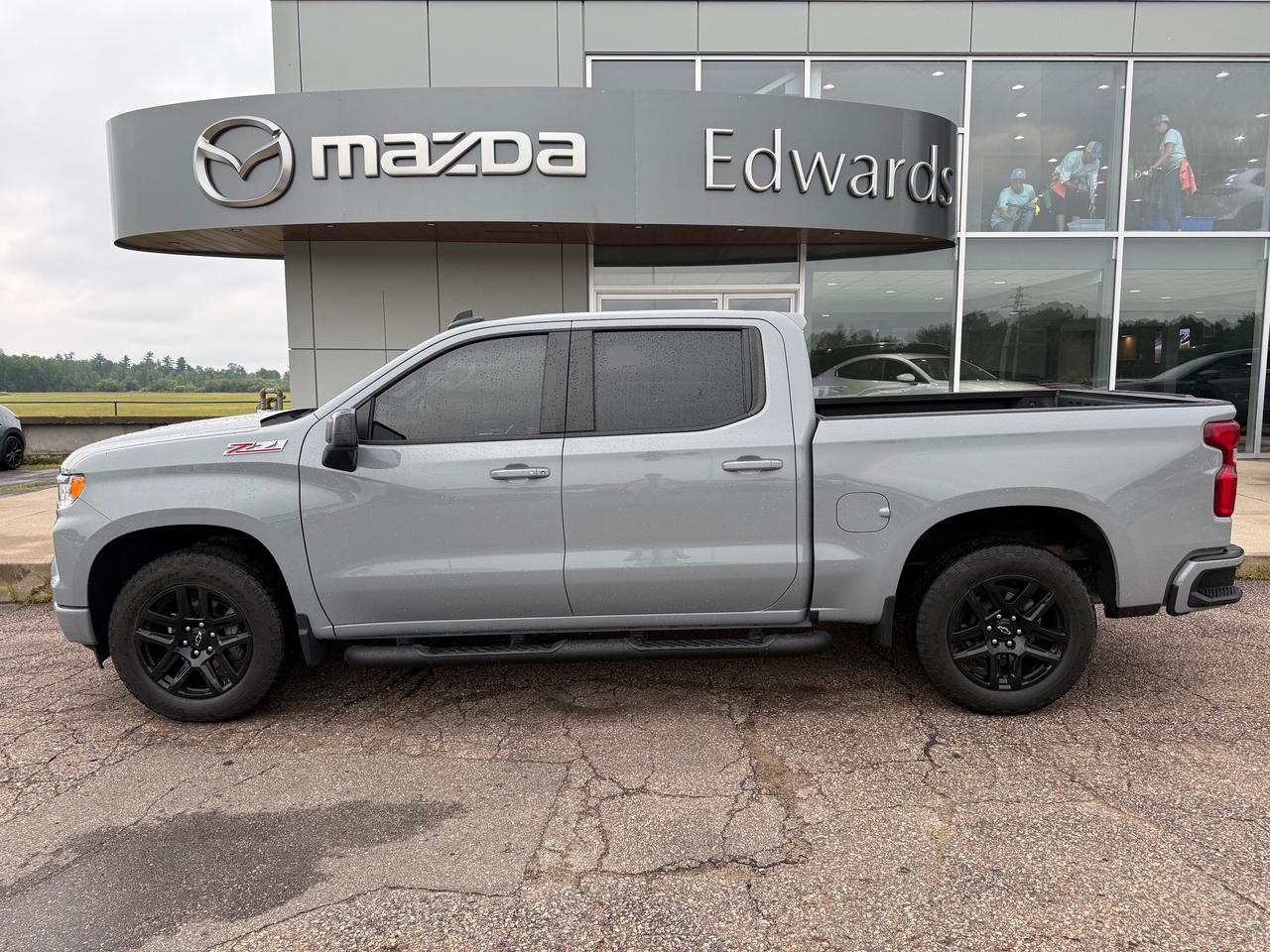 Used 2024 Chevrolet Silverado 1500 RST 4x4 Crew Cab 5.75 ft. box 147.4 in. WB for sale in Pembroke, ON