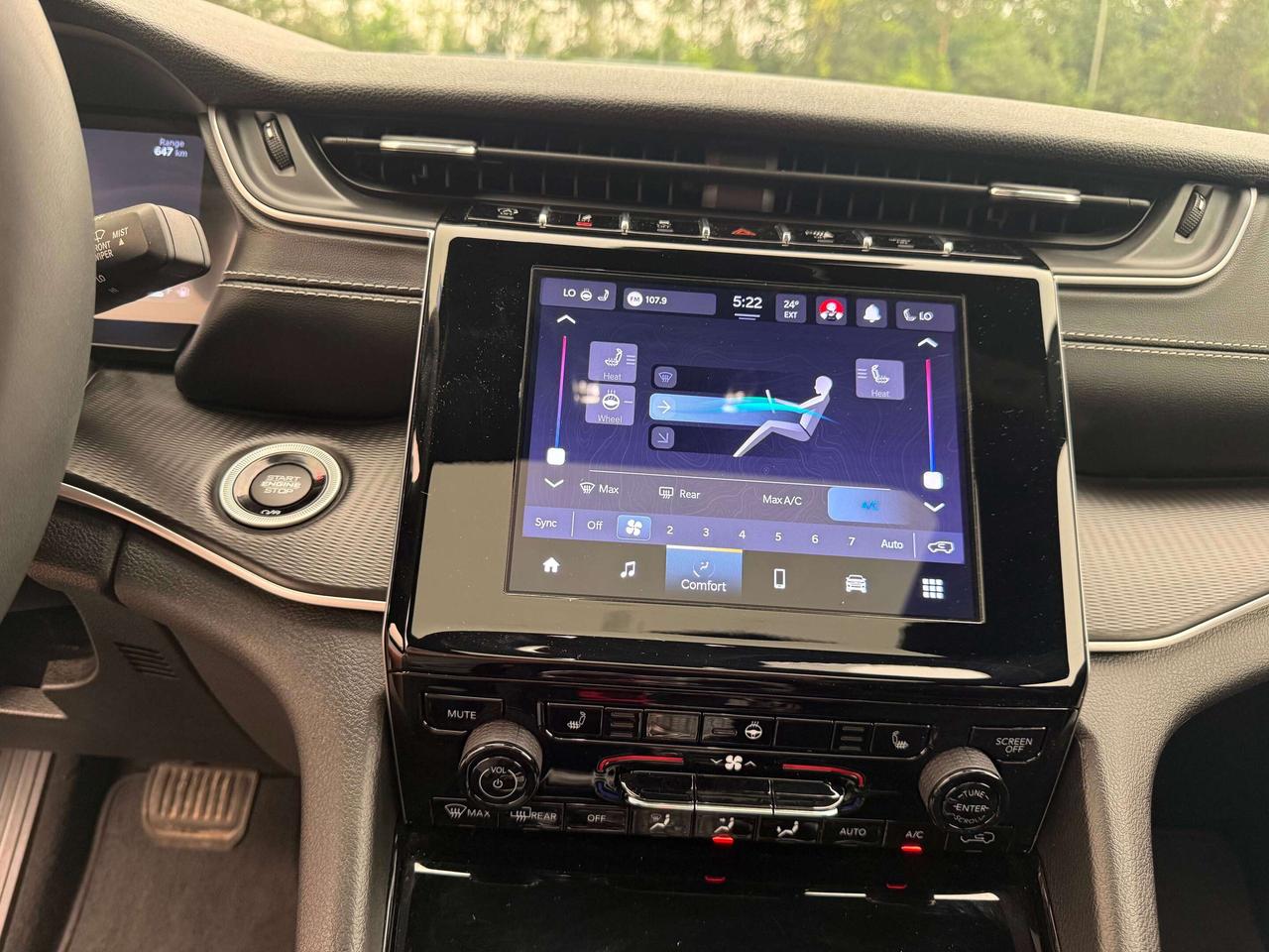 2023 Jeep Grand Cherokee Altitude Photo