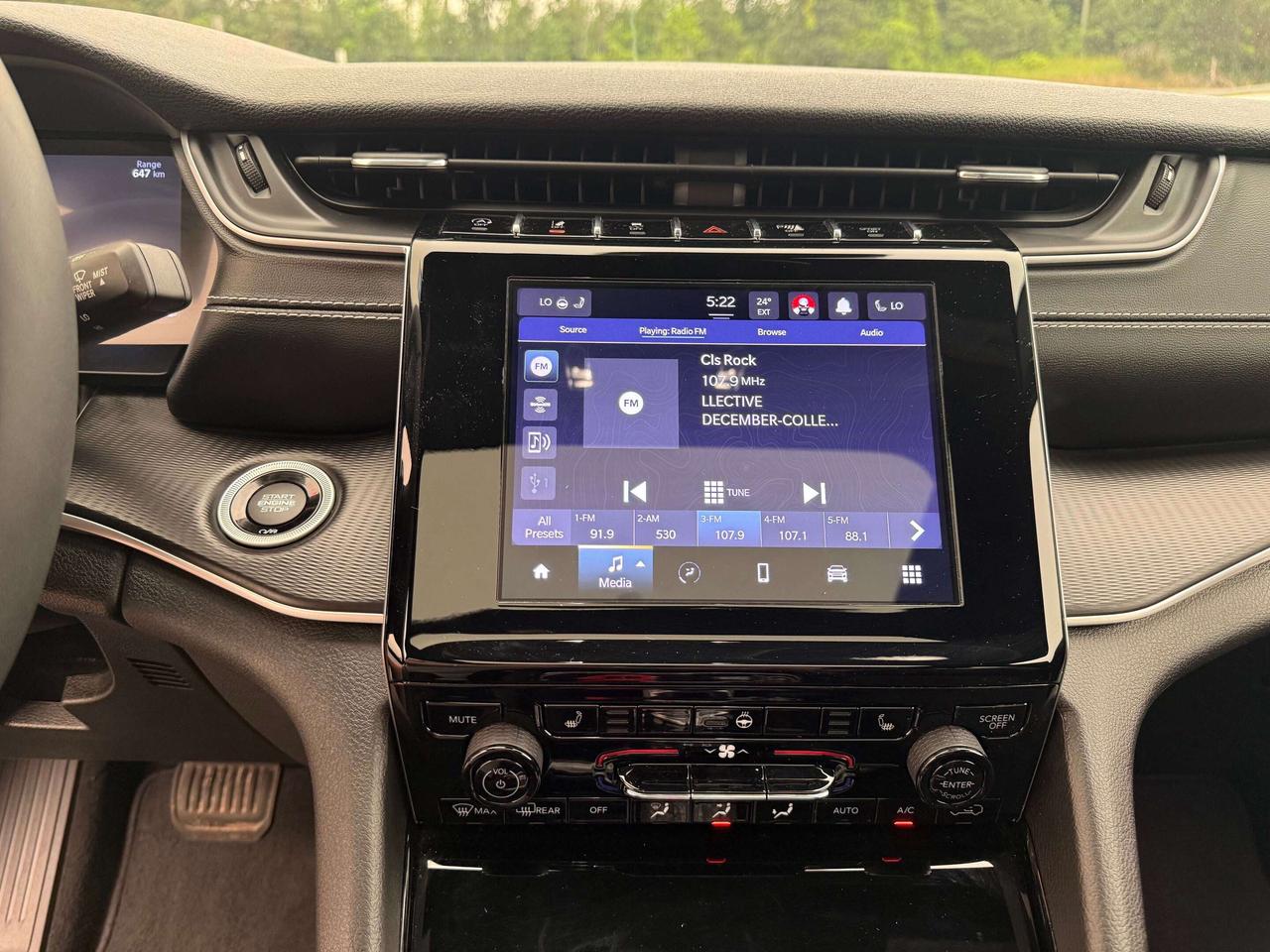 2023 Jeep Grand Cherokee Altitude Photo