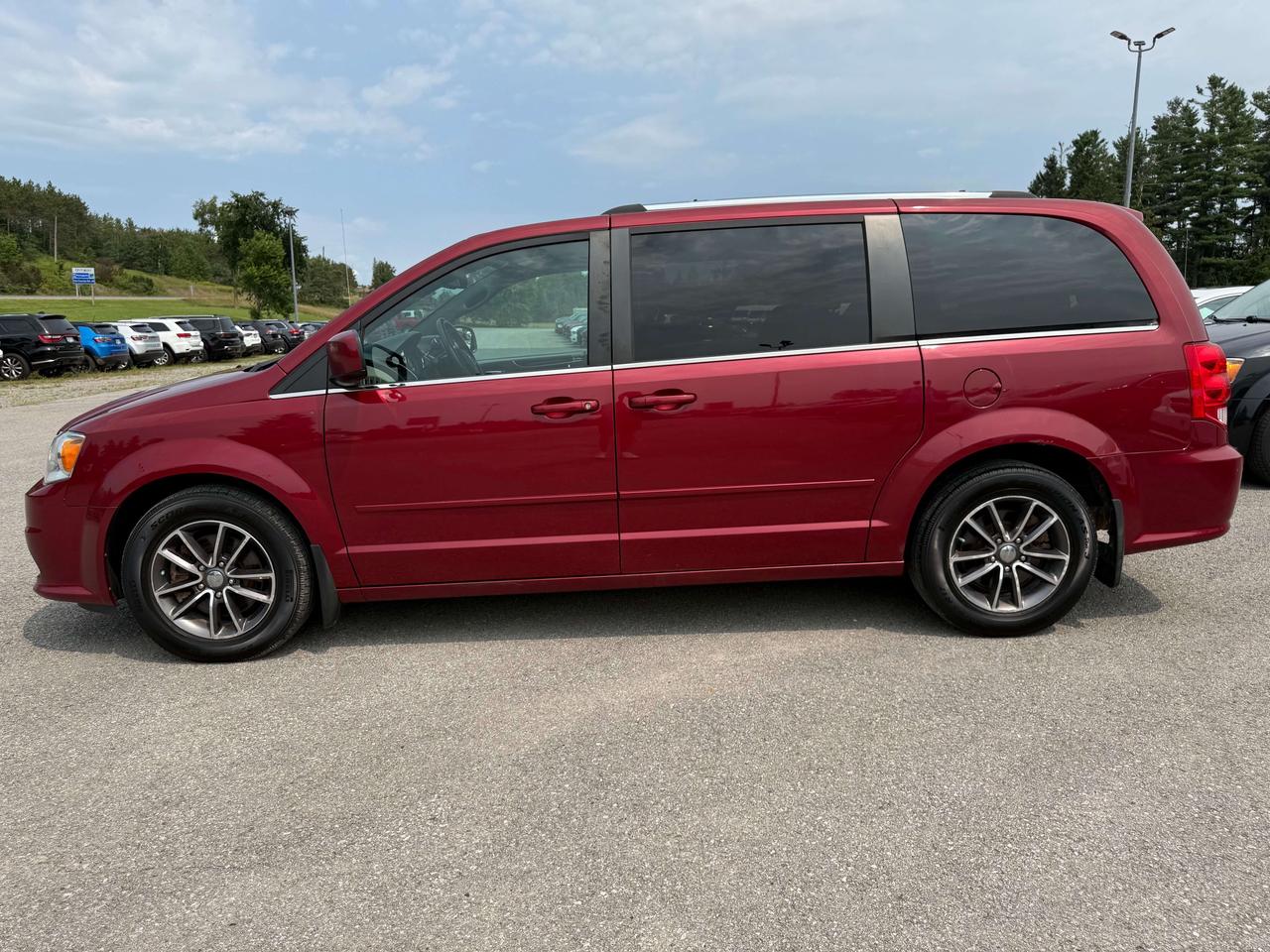 2016 Dodge Grand Caravan SXT Premium Plus - cruise control Photo1
