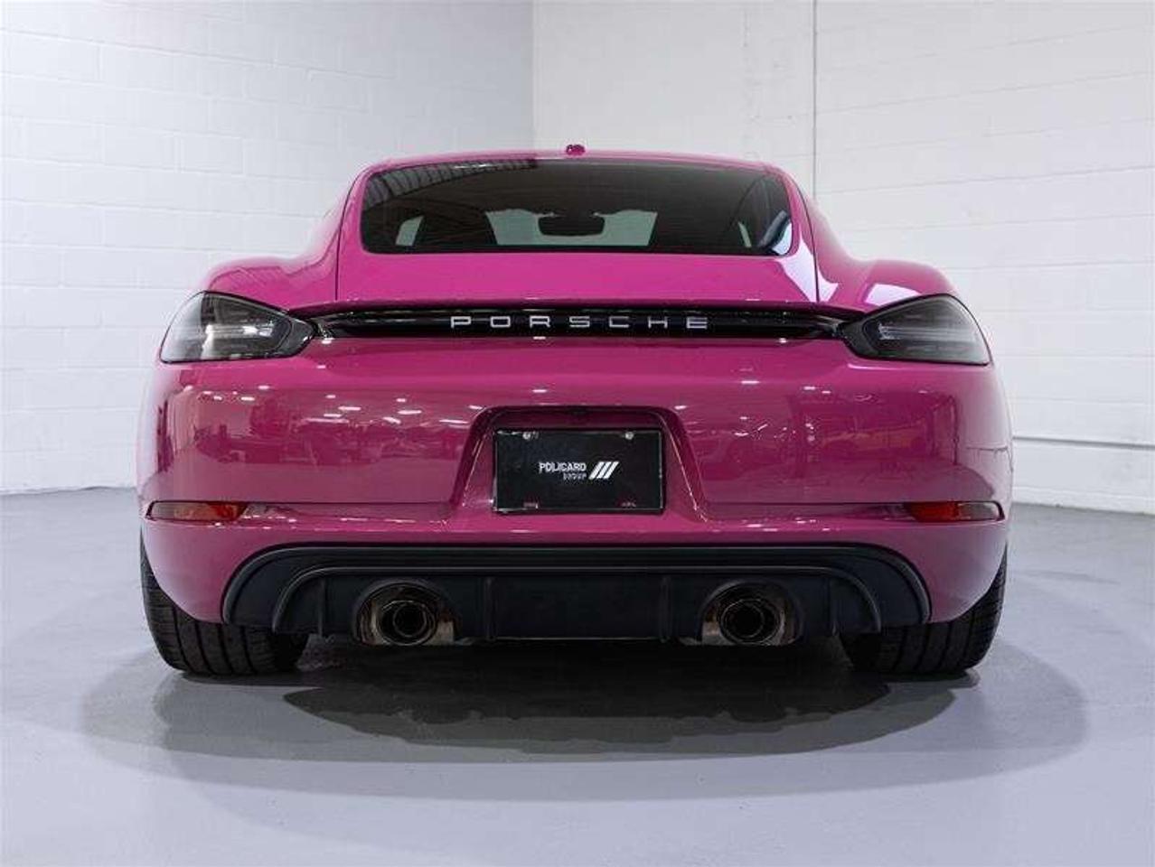 2025 Porsche 718 Cayman GTS 4.0 Coupe Photo