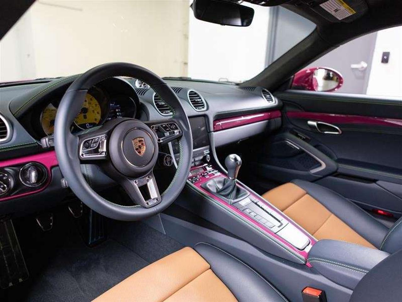 2025 Porsche 718 Cayman GTS 4.0 Coupe Photo