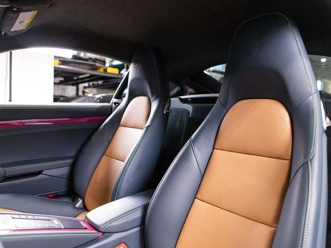 2025 Porsche 718 Cayman GTS 4.0 Coupe Photo