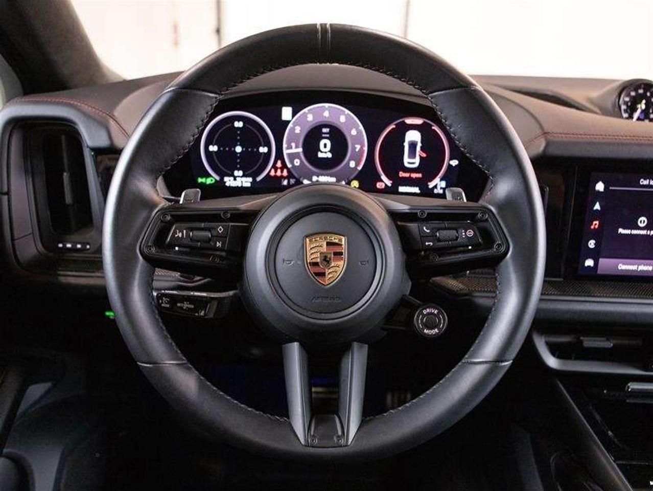2025 Porsche Cayenne GTS Coupe AWD Photo