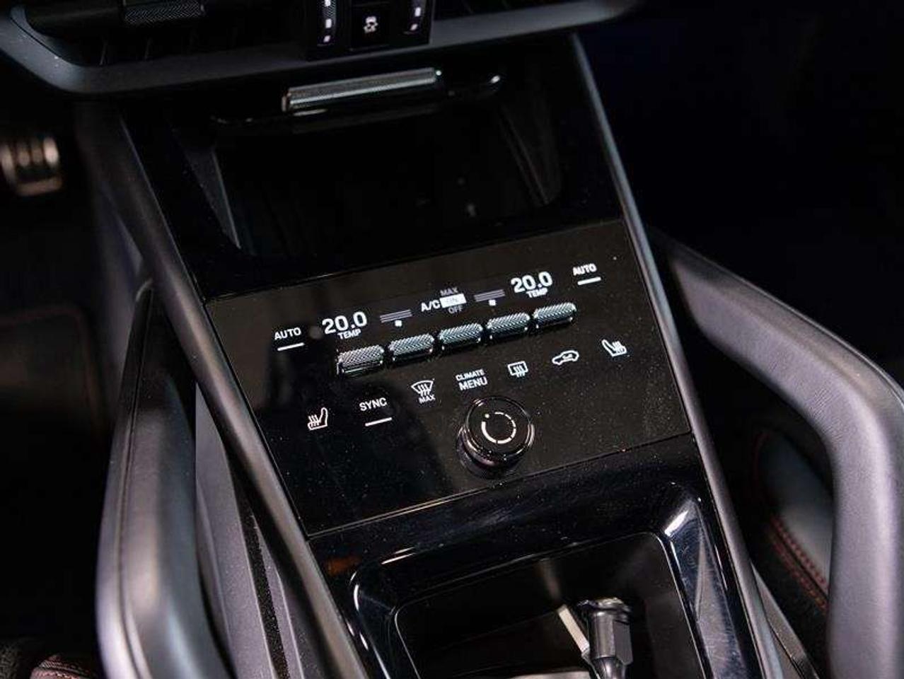 2025 Porsche Cayenne GTS Coupe AWD Photo