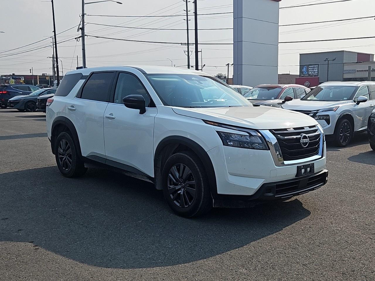 2023 Nissan Pathfinder S 4WD Photo