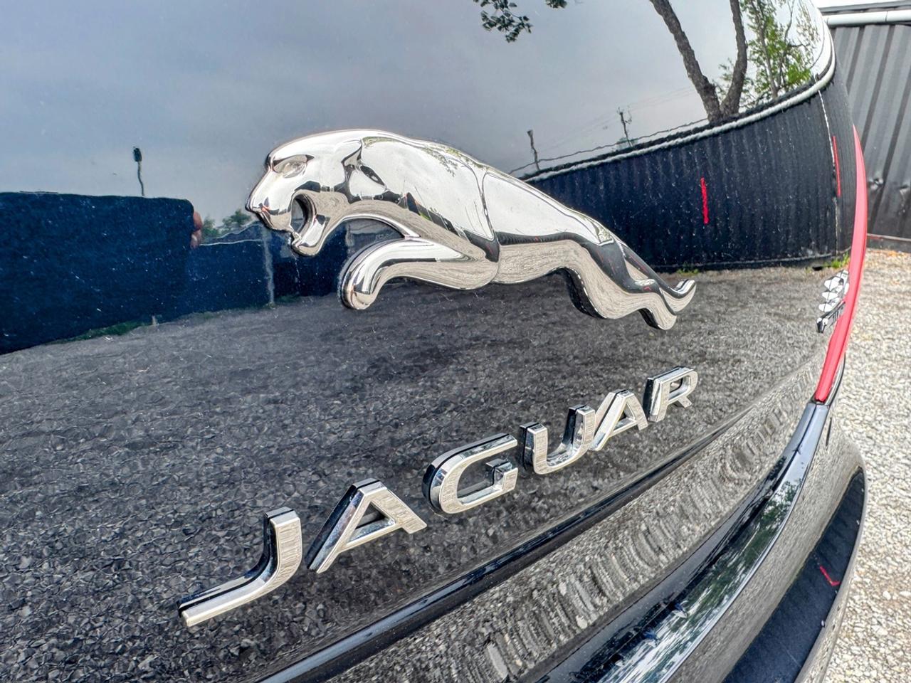 2016 Jaguar XJ Portfolio Photo